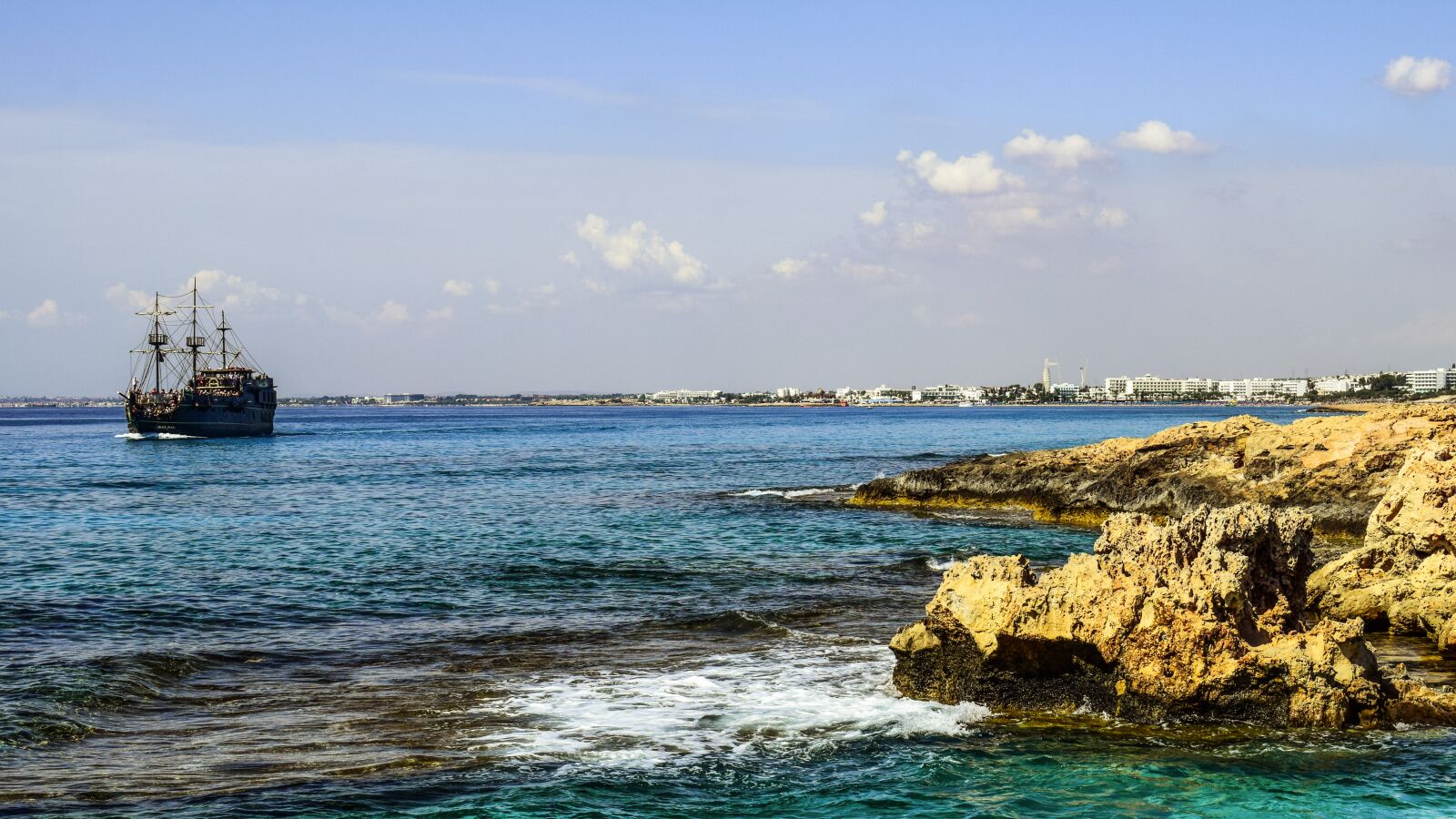 Nikon D3300 sample photo. Rocky coast, sea, rocks photography
