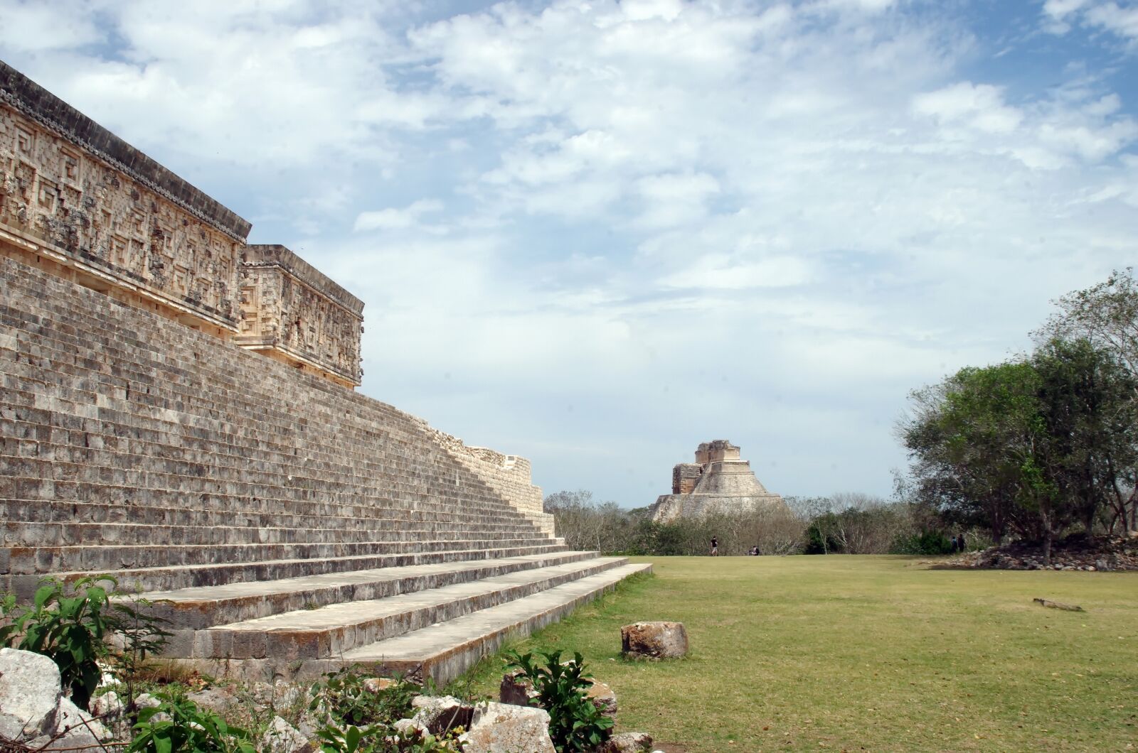 Pentax K-5 sample photo. Mexico, uxmal, pyramid photography