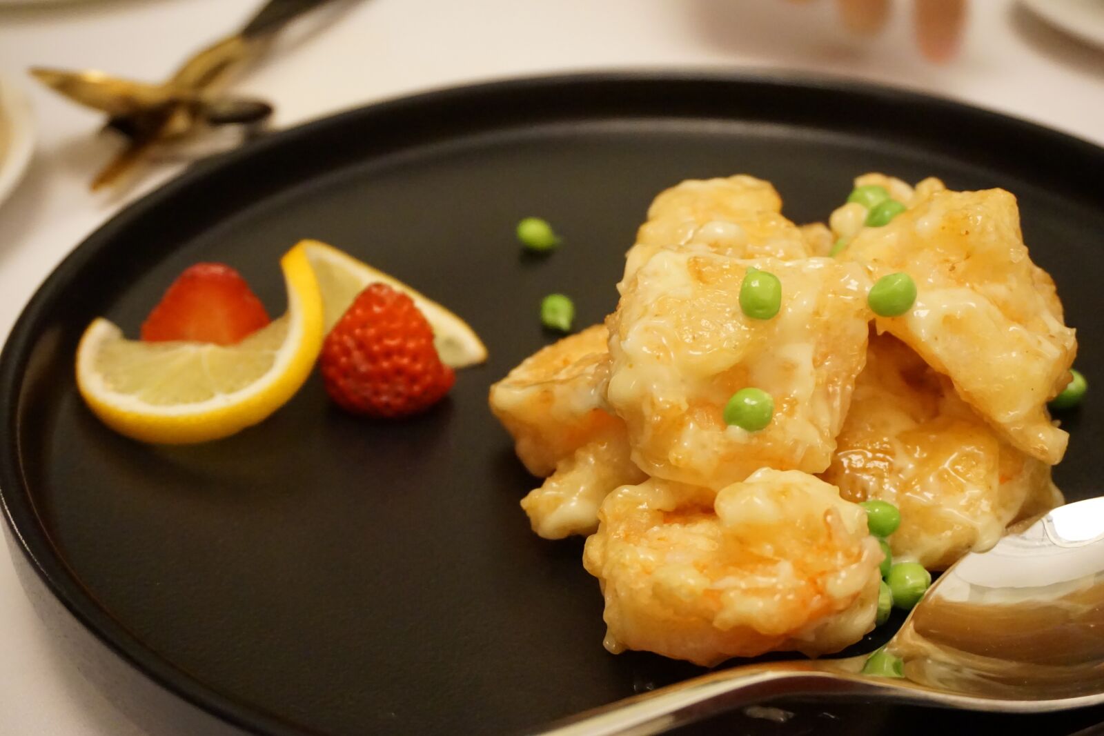 Sony E 16-50mm F3.5-5.6 PZ OSS sample photo. Gourmet, dine together, cantonese photography