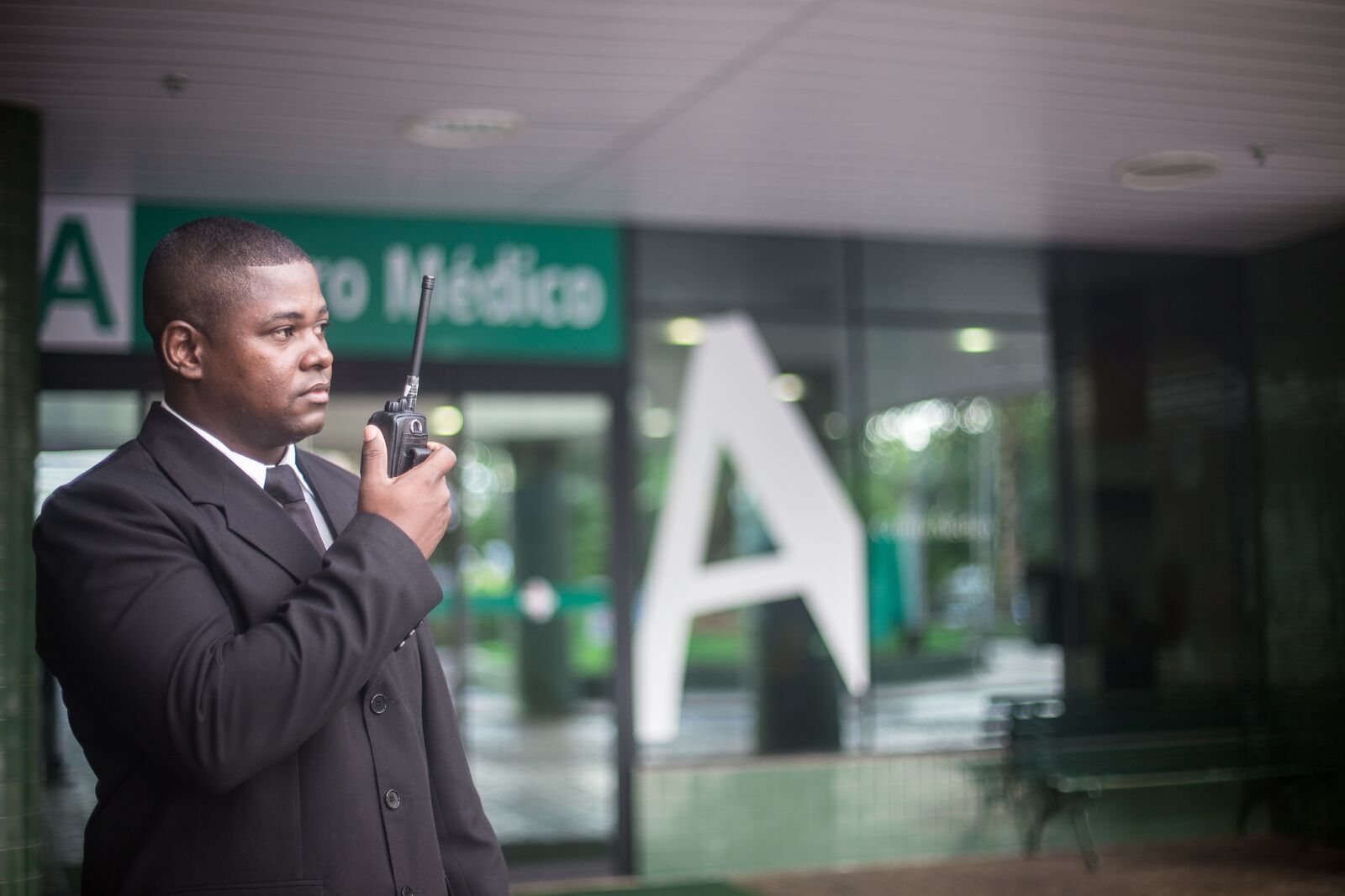 Canon EOS 6D + Canon EF 50mm F1.4 USM sample photo. Business, people, male photography