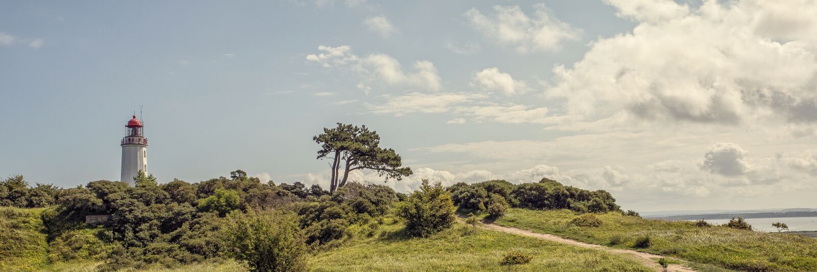 Canon EOS 6D + Canon EF 17-40mm F4L USM sample photo. The island of hiddensee photography