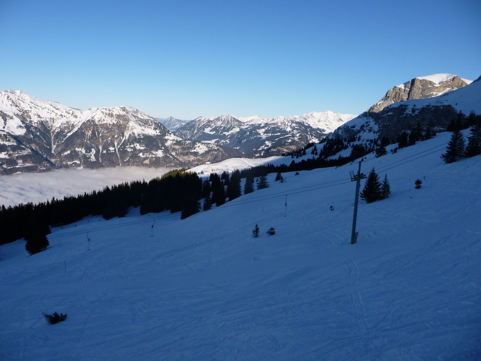Panasonic Lumix DMC-TZ5 sample photo. Bernese oberland, axalp, brienz photography