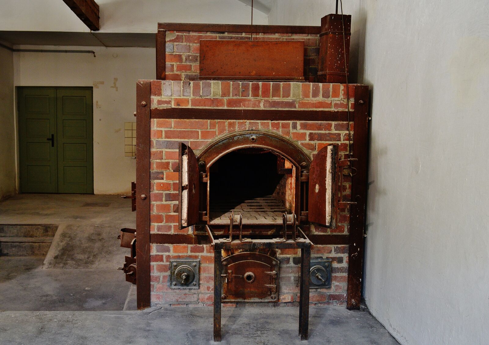 Nikon D3200 sample photo. Konzentrationslager, dachau, crematorium photography