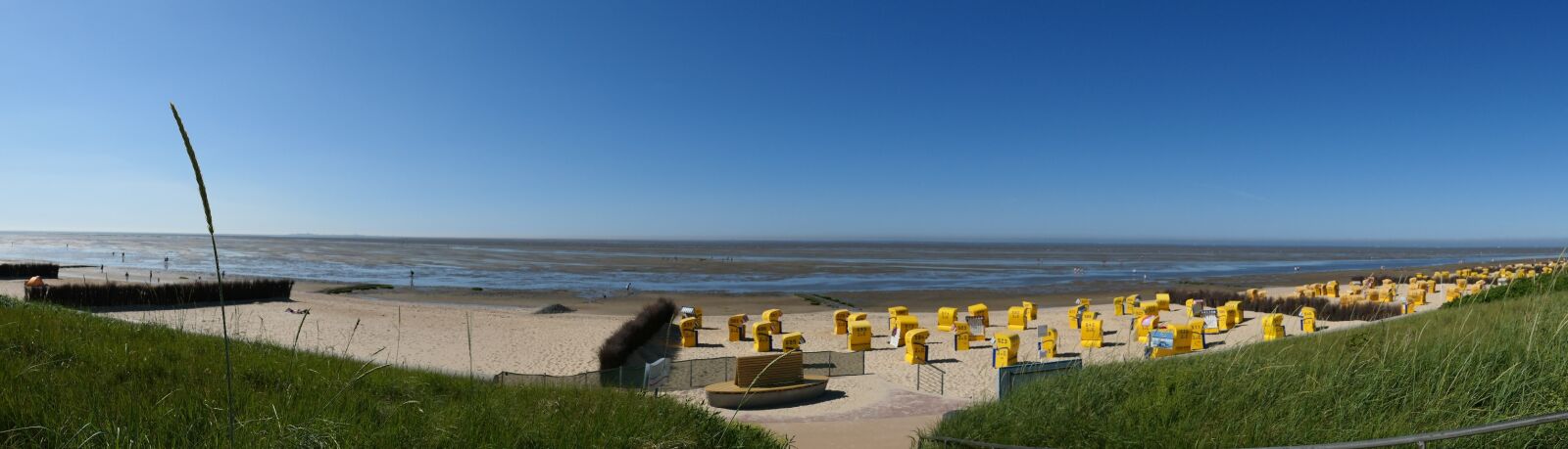 Panasonic Lumix DMC-LX10 (Lumix DMC-LX15) sample photo. Vacations, beach, north sea photography