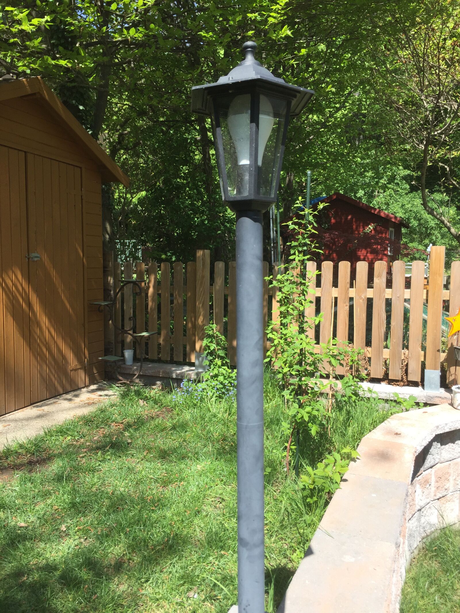 iPhone 6 back camera 4.15mm f/2.2 sample photo. Lantern, garden, nature photography