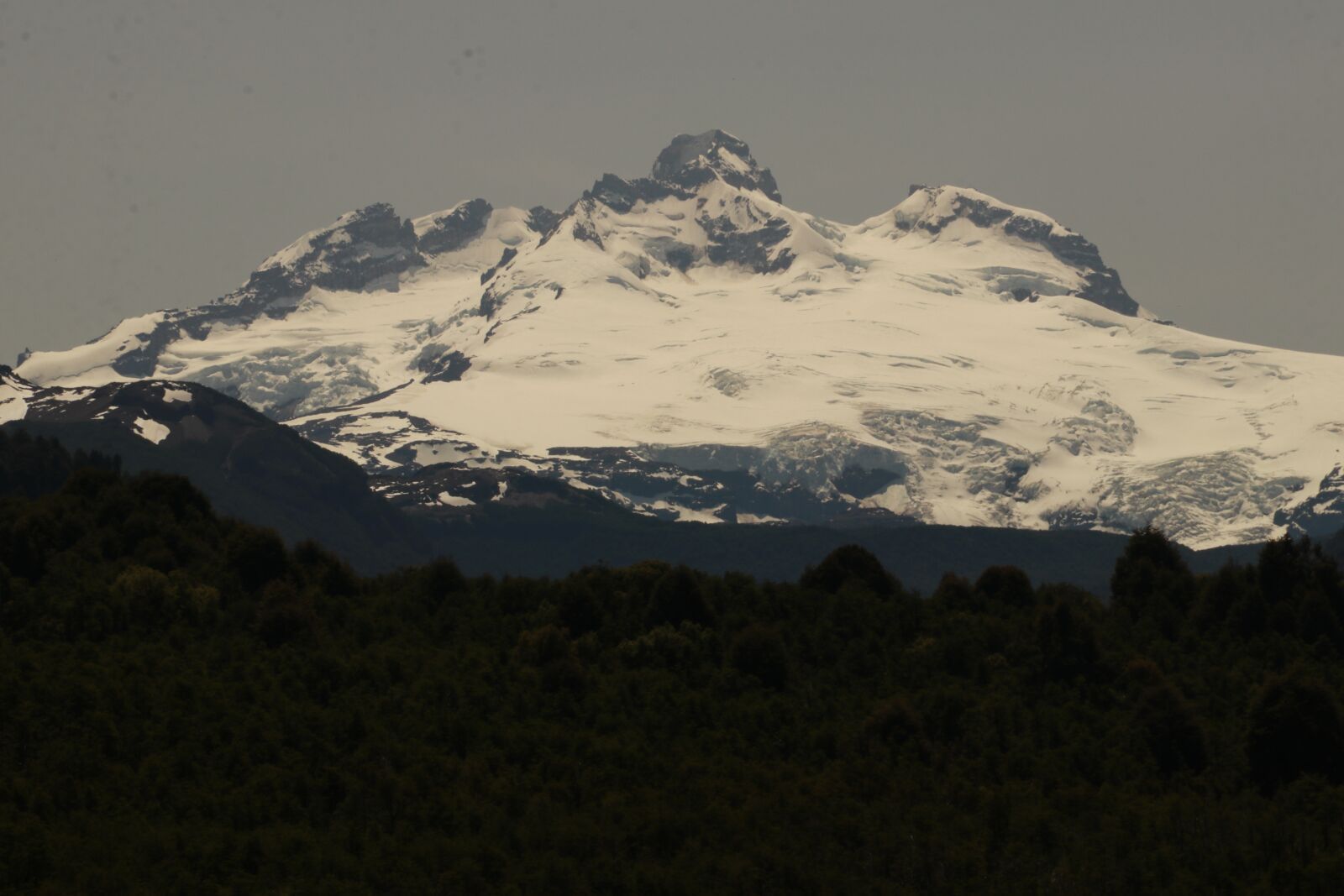 Canon EF-S 18-135mm F3.5-5.6 IS sample photo. Tronador, glacier, mountains photography