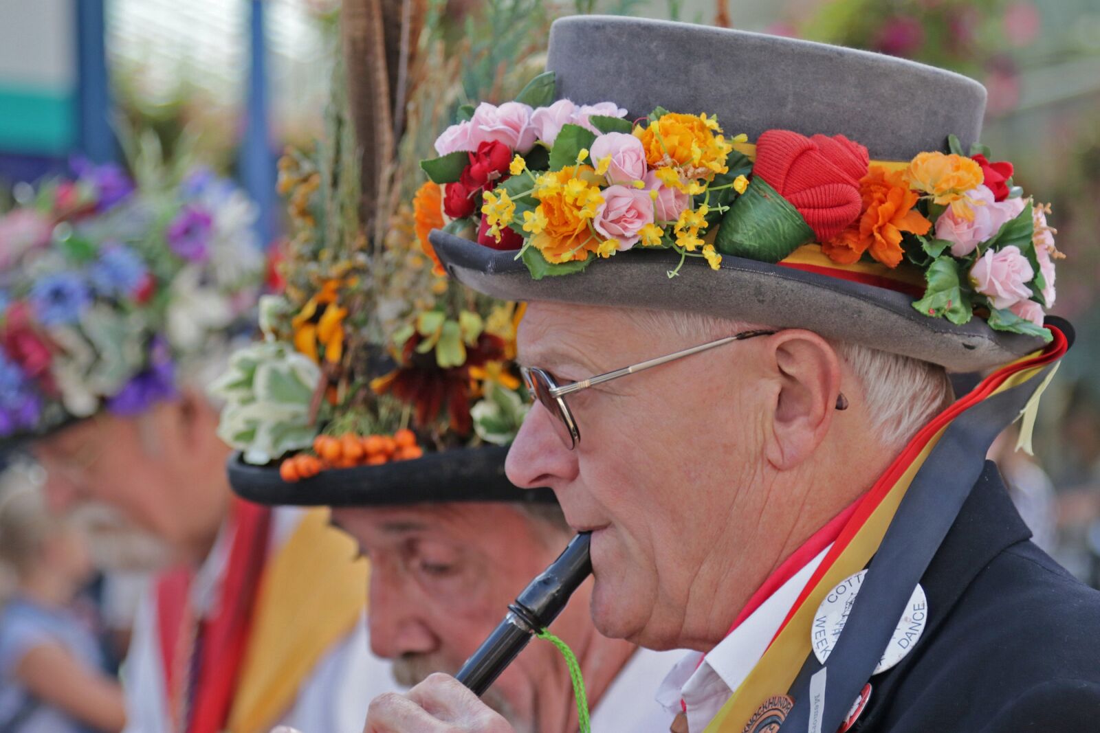 Canon EOS 80D + Canon EF 24-105mm F4L IS USM sample photo. Folk festival, morris dancers photography