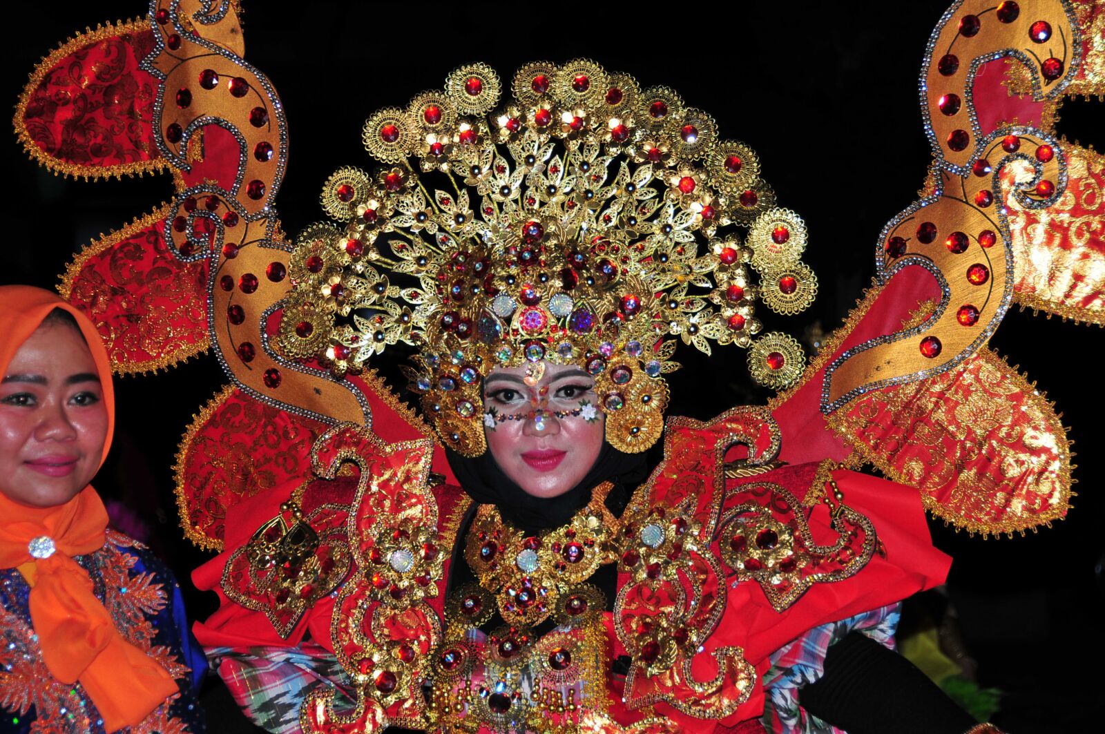 Nikon D300S sample photo. Carnival, girl, indonesian photography