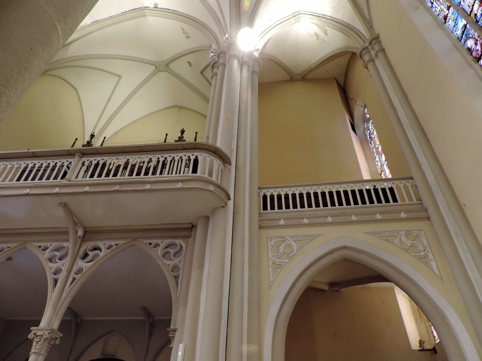 Nikon Coolpix P520 sample photo. Interior decoration, architecture, arch photography