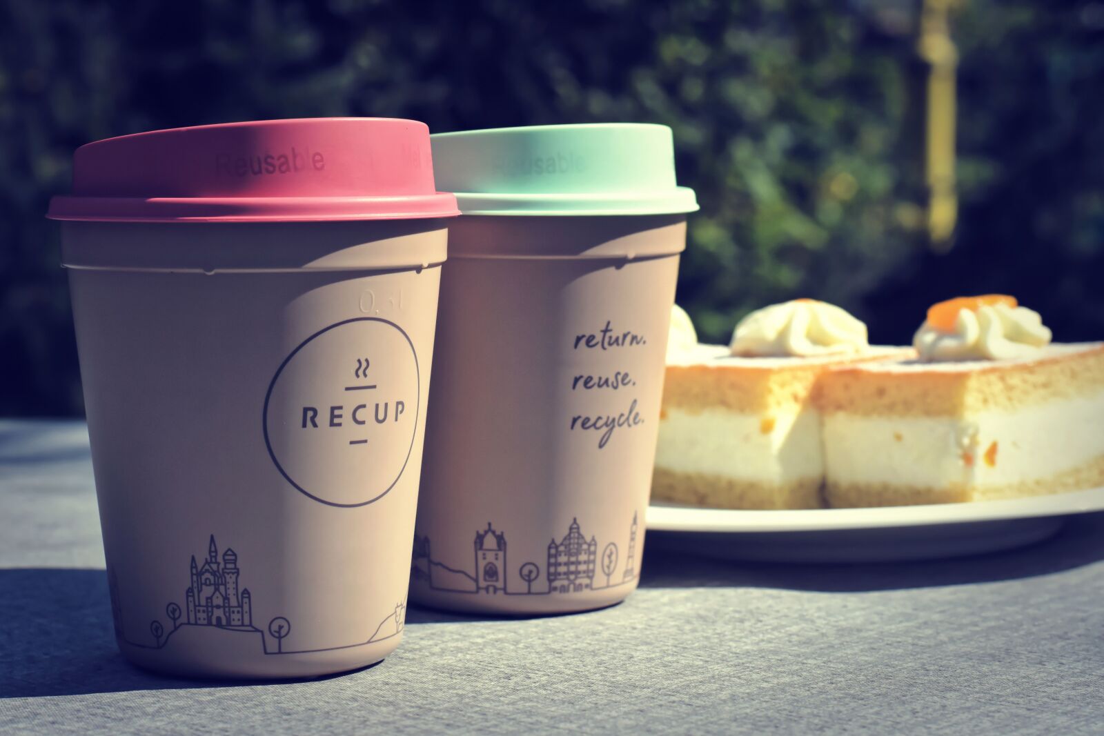 Nikon D7200 sample photo. Recup, coffee to go photography