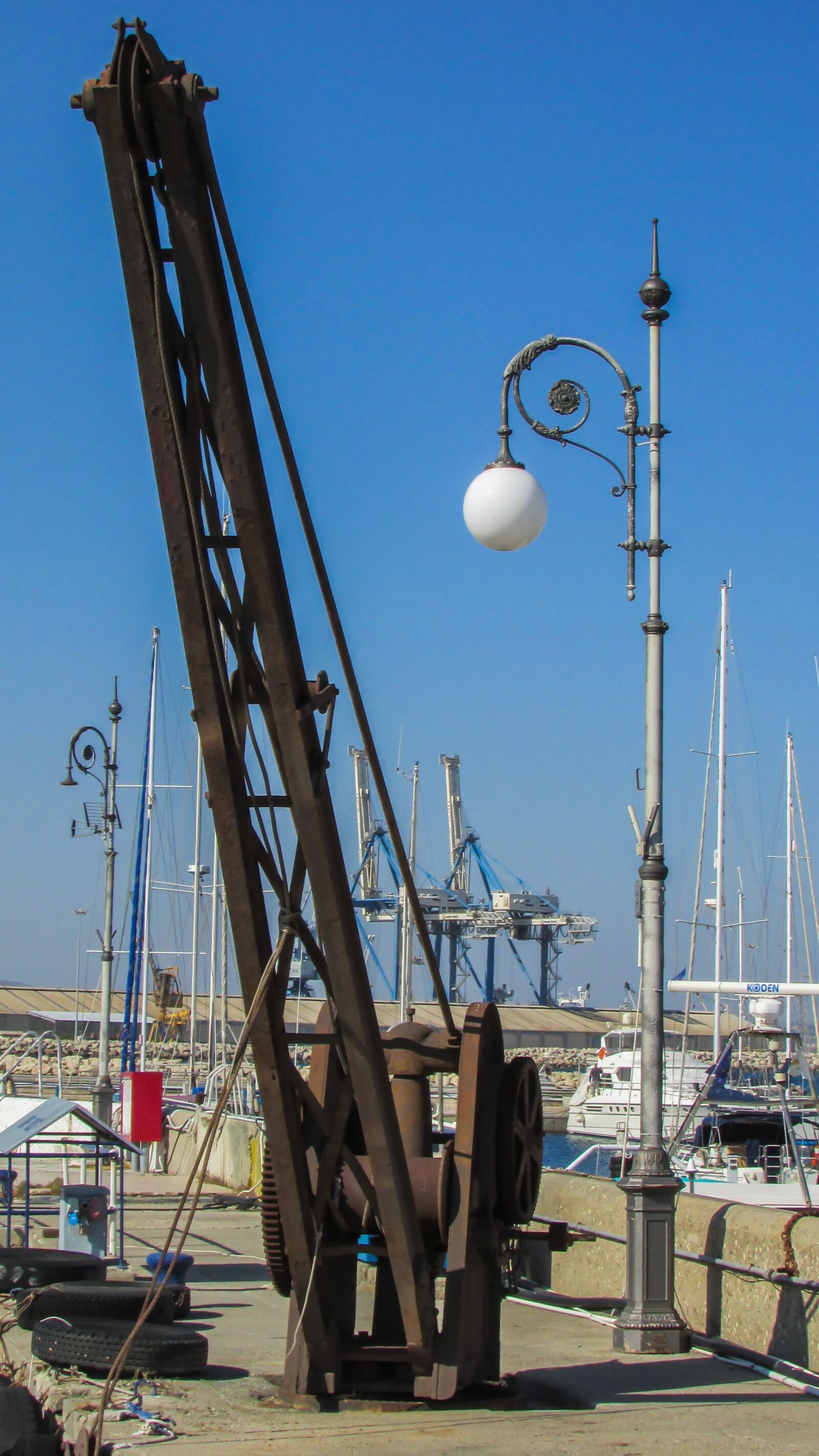 Canon PowerShot SX400 IS sample photo. Cyprus, larnaca, marina photography