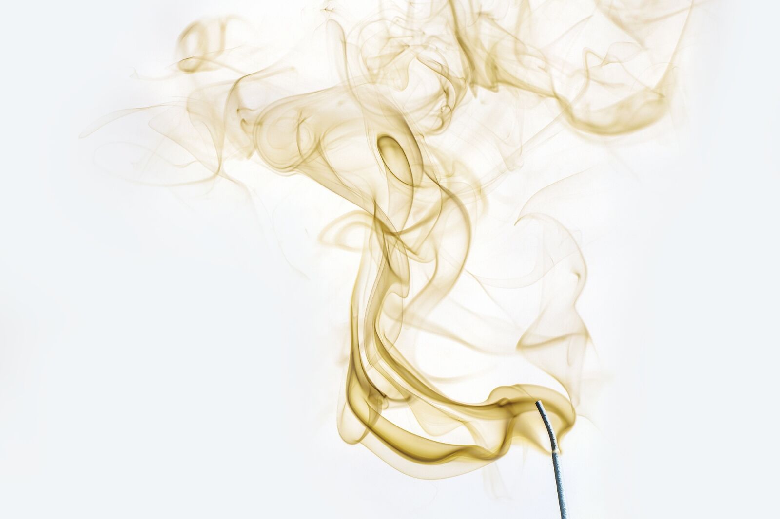 Canon EF 50mm F1.8 II sample photo. Smoke, smoky, light photography