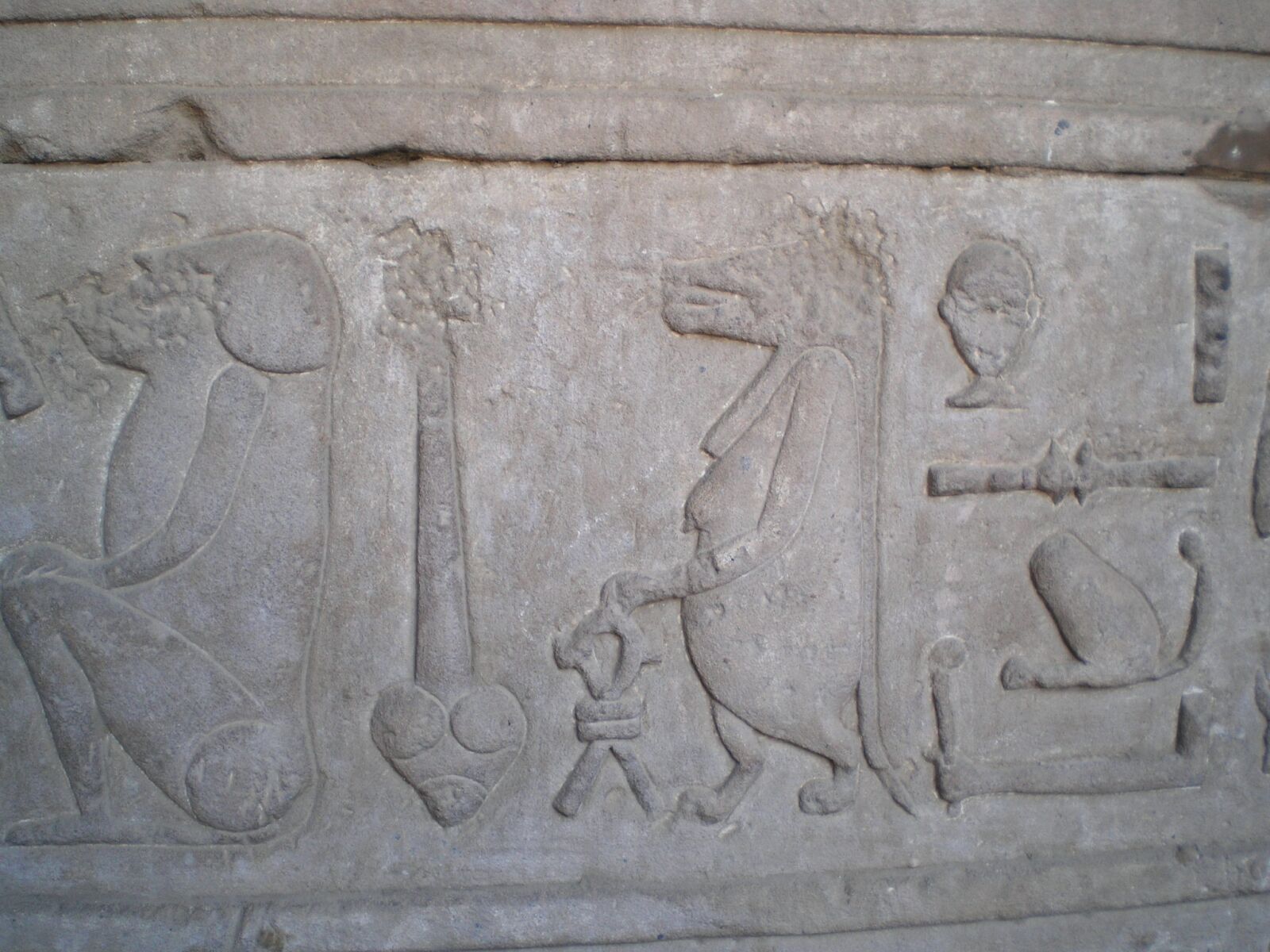 Olympus FE-140,X-725 sample photo. Egypt, art, culture photography