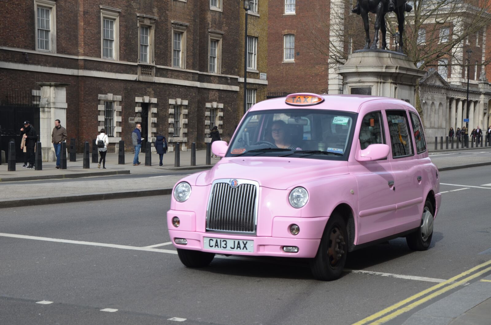 Nikon D5100 sample photo. Automobile, car, rosa photography