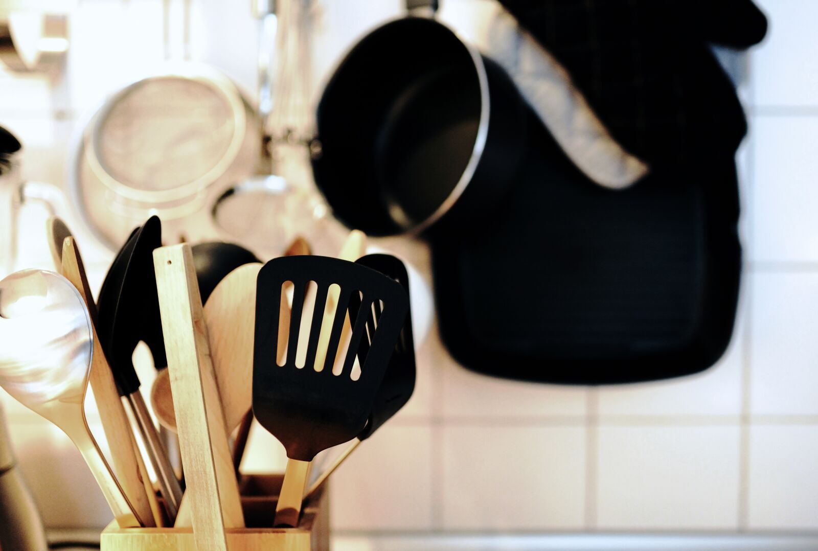 Nikon D610 sample photo. Kitchen utensils, kitchen, cook photography