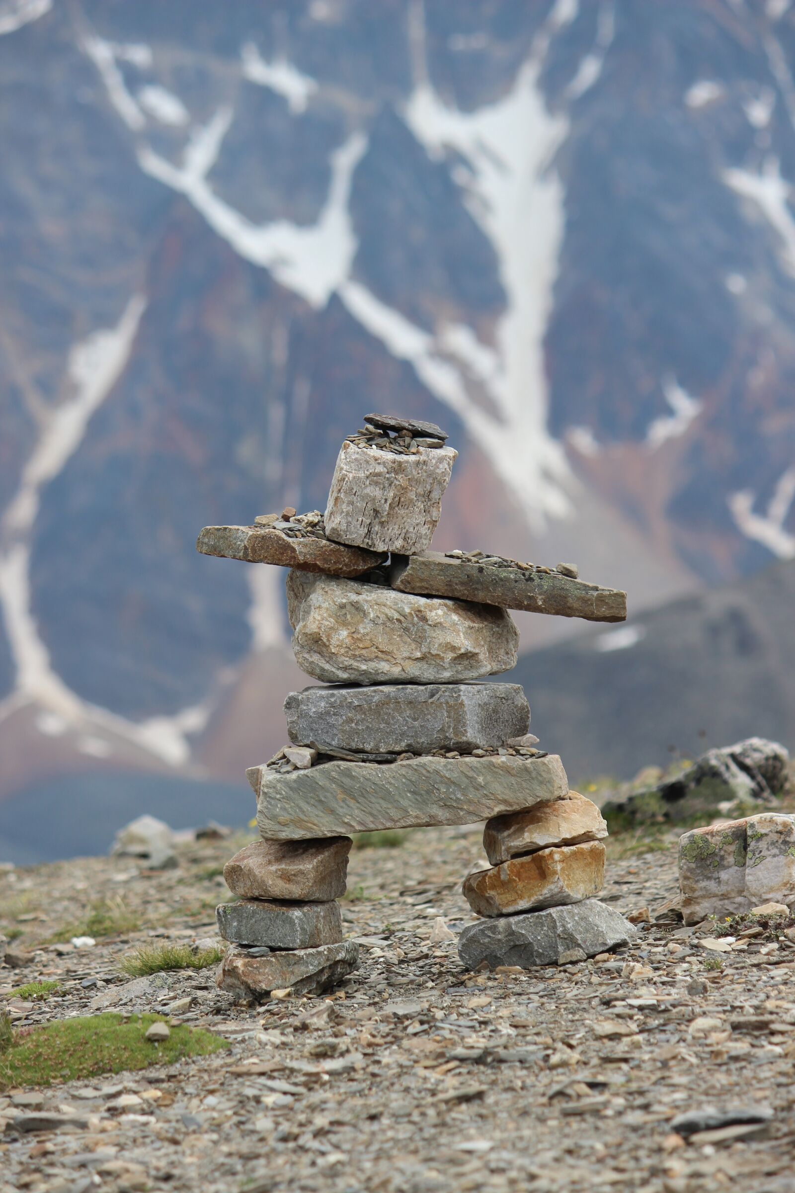 Canon EOS 600D (Rebel EOS T3i / EOS Kiss X5) sample photo. Inukshuk, rock, cairn photography