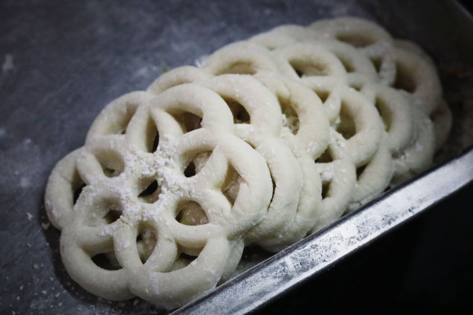 Canon EOS 750D (EOS Rebel T6i / EOS Kiss X8i) sample photo. China, canton, the sugar photography