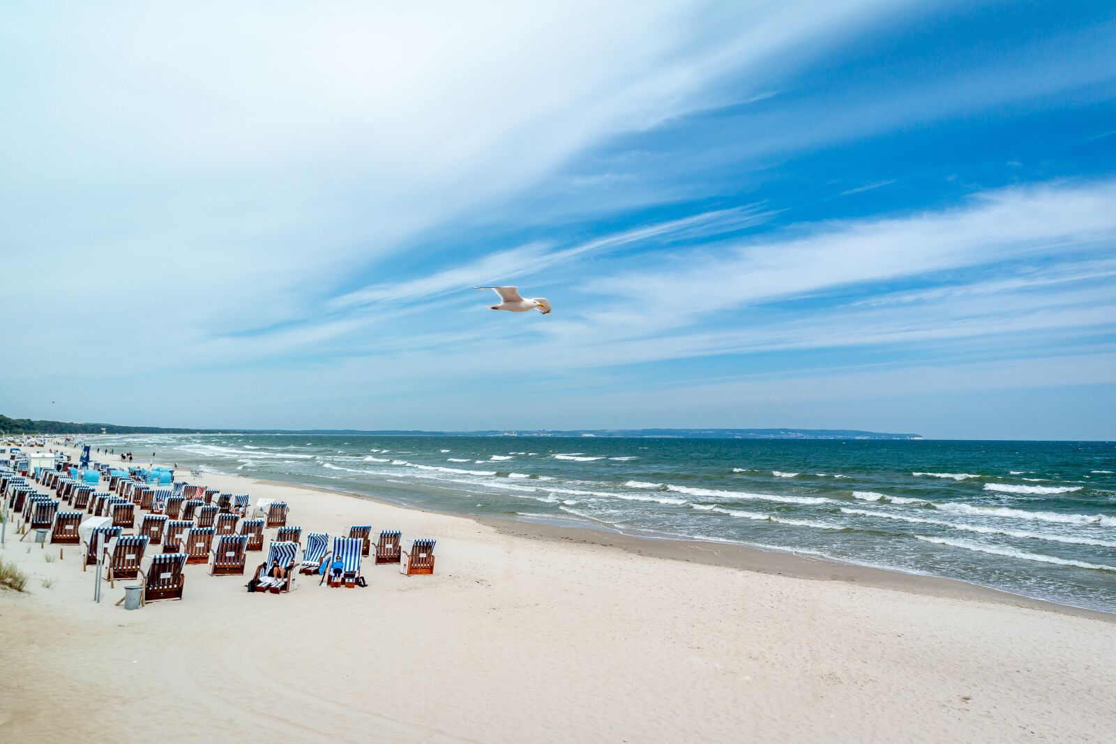 Samsung NX30 sample photo. Coast, baltic sea, beach photography