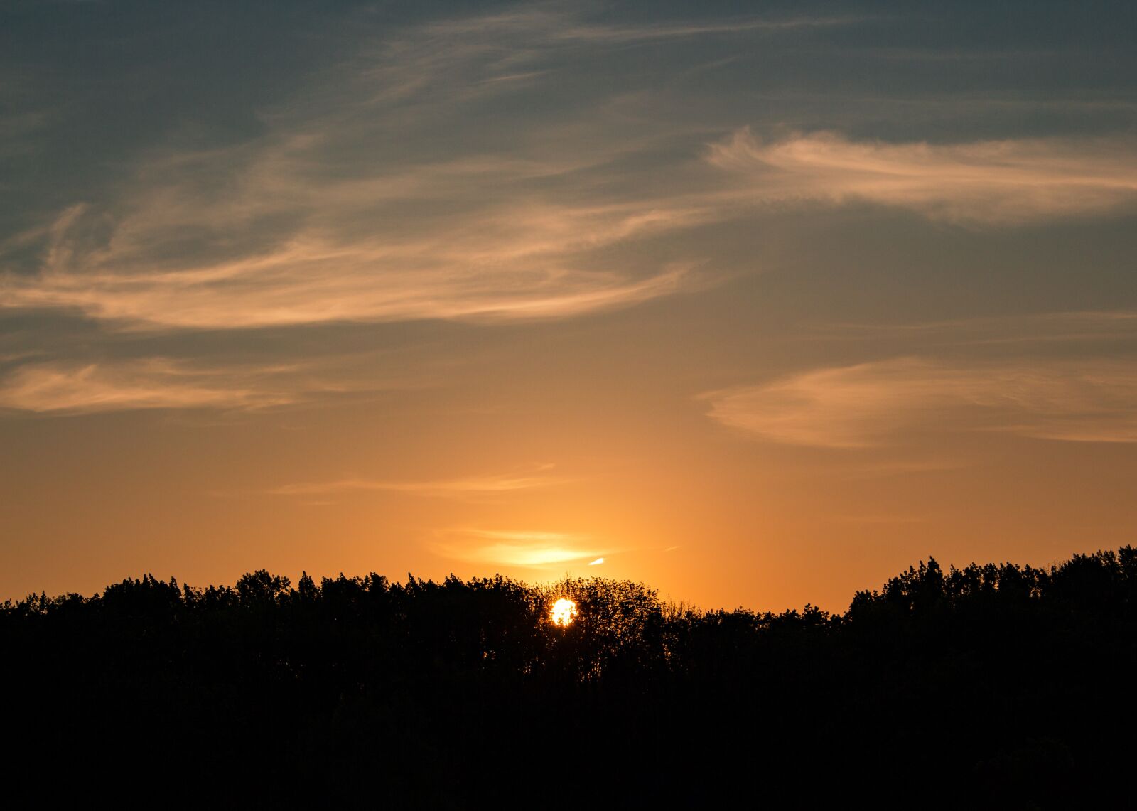 Canon EOS 700D (EOS Rebel T5i / EOS Kiss X7i) sample photo. Sunset, abendstimmung, sun photography