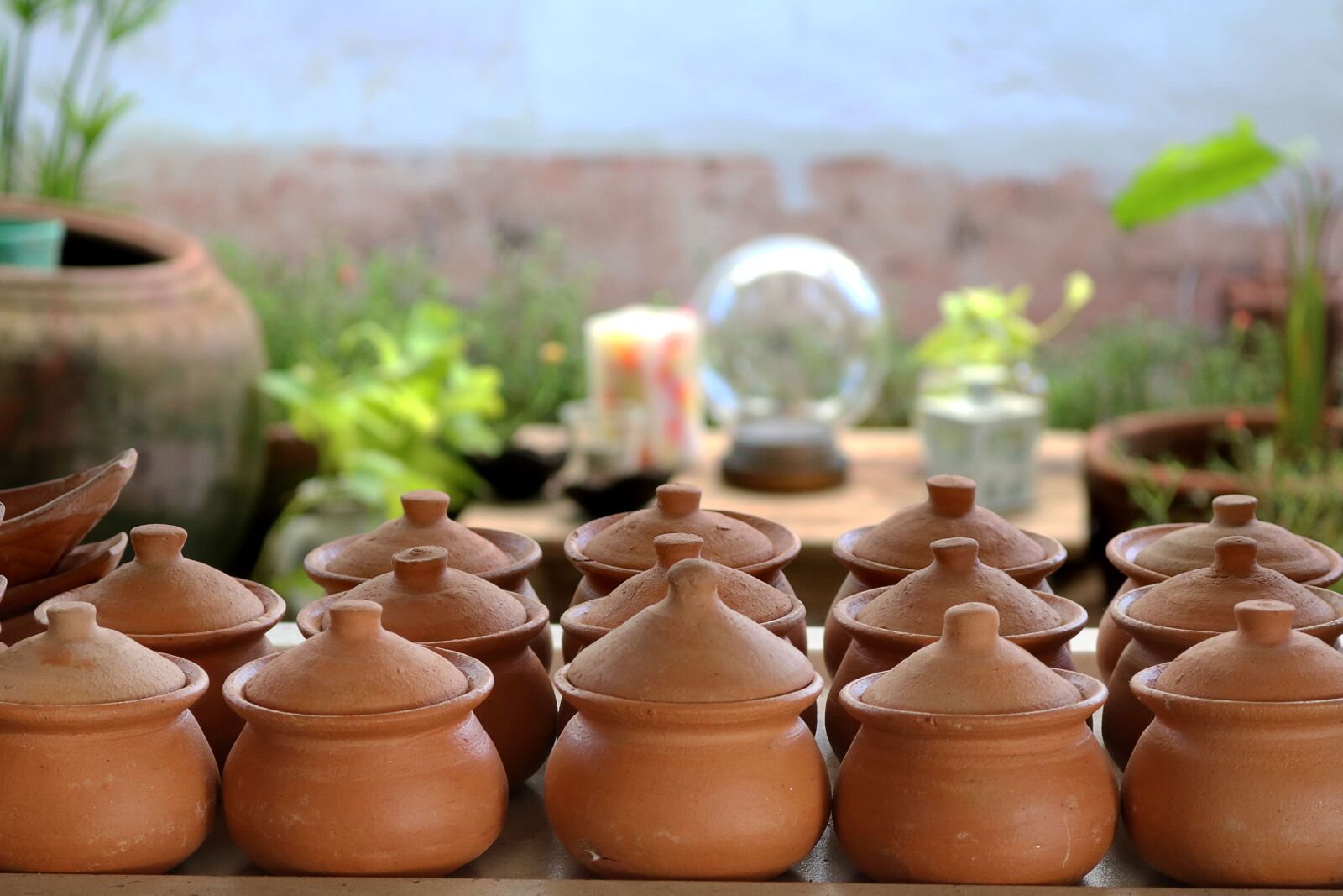 Canon EOS 750D (EOS Rebel T6i / EOS Kiss X8i) sample photo. Art, clay, crafts photography