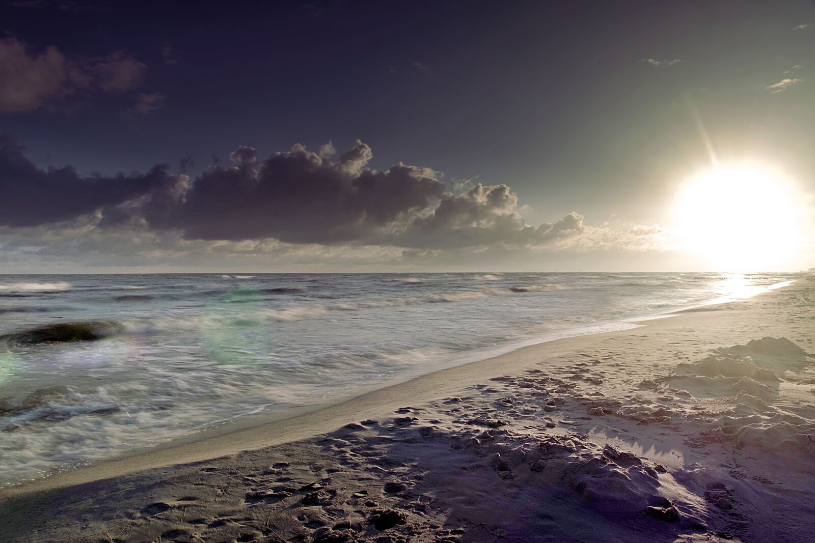 Pentax K-S2 sample photo. Sea, sunrise, beach photography