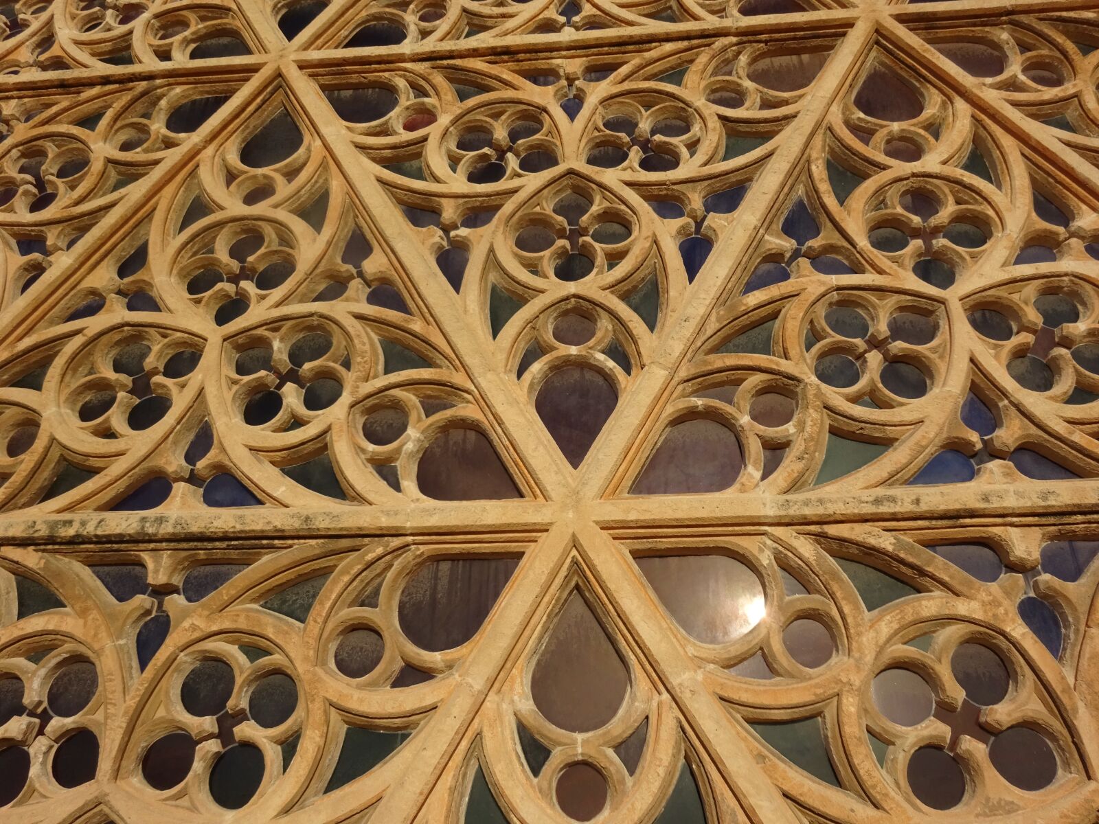 Sony Cyber-shot DSC-WX350 sample photo. Rosette, cathedral, cathedral of photography