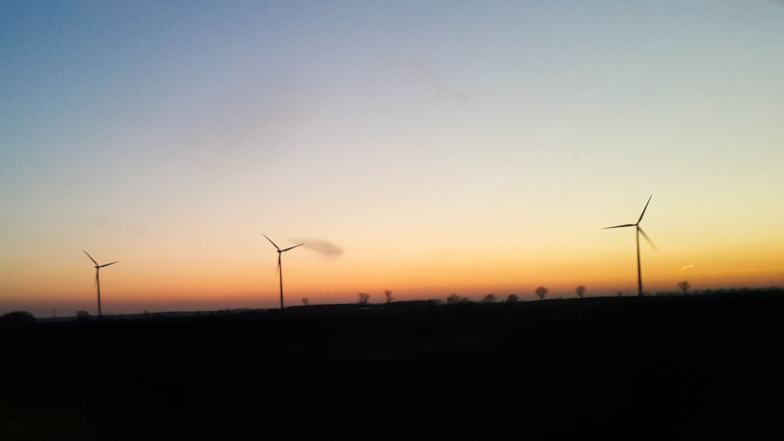 Samsung Galaxy Note4 sample photo. Fan, power, sunset, wind photography