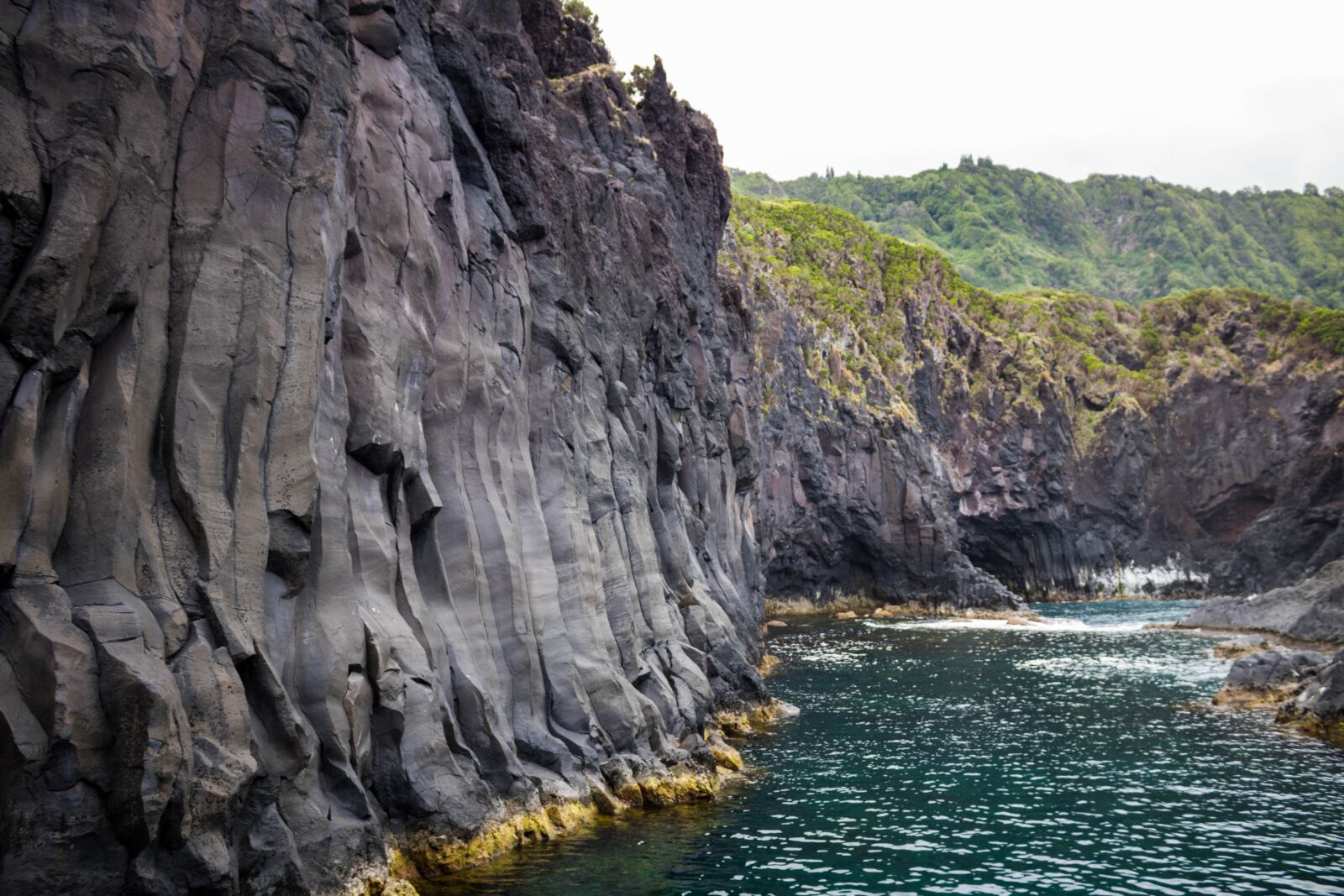 Canon EOS 750D (EOS Rebel T6i / EOS Kiss X8i) sample photo. Nature, landscape, natural swimming photography
