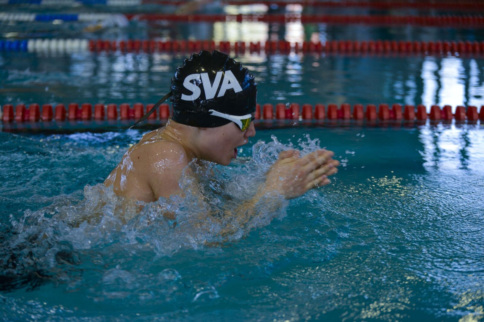 Nikon D800 sample photo. Pool swimmer, athlete, internationale photography
