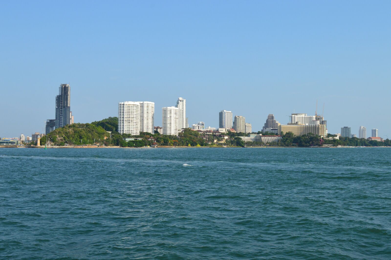 Nikon D3200 sample photo. Pattaya, bay, pier photography