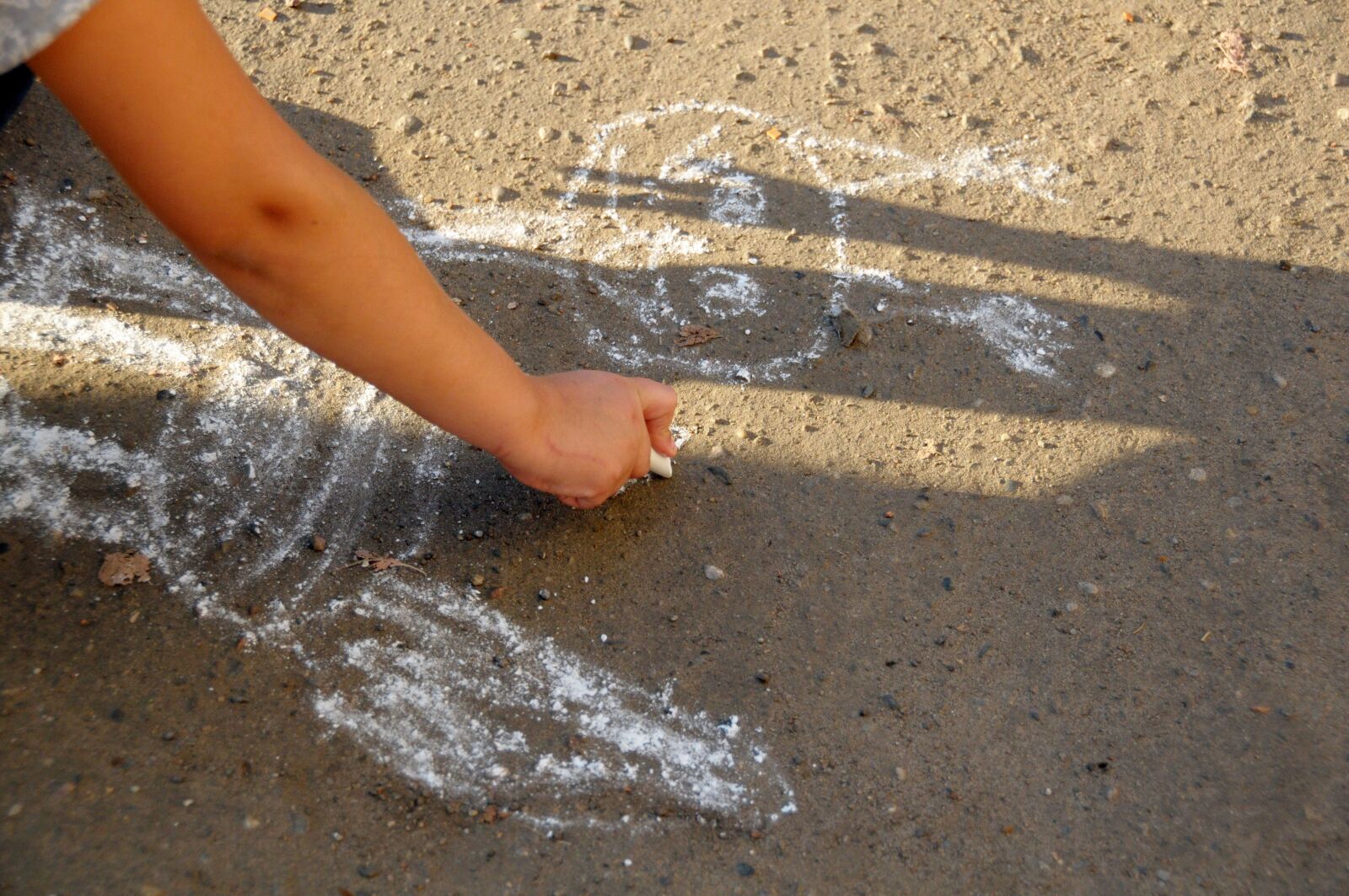 Nikon D300S sample photo. Mel, childhood, drawing photography