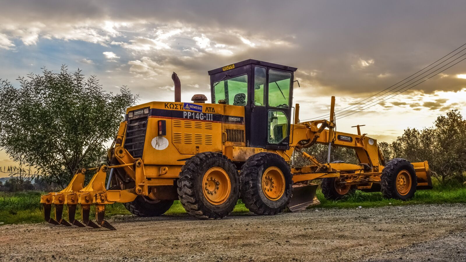 Nikon D3300 sample photo. Machine, tractor, heavy photography
