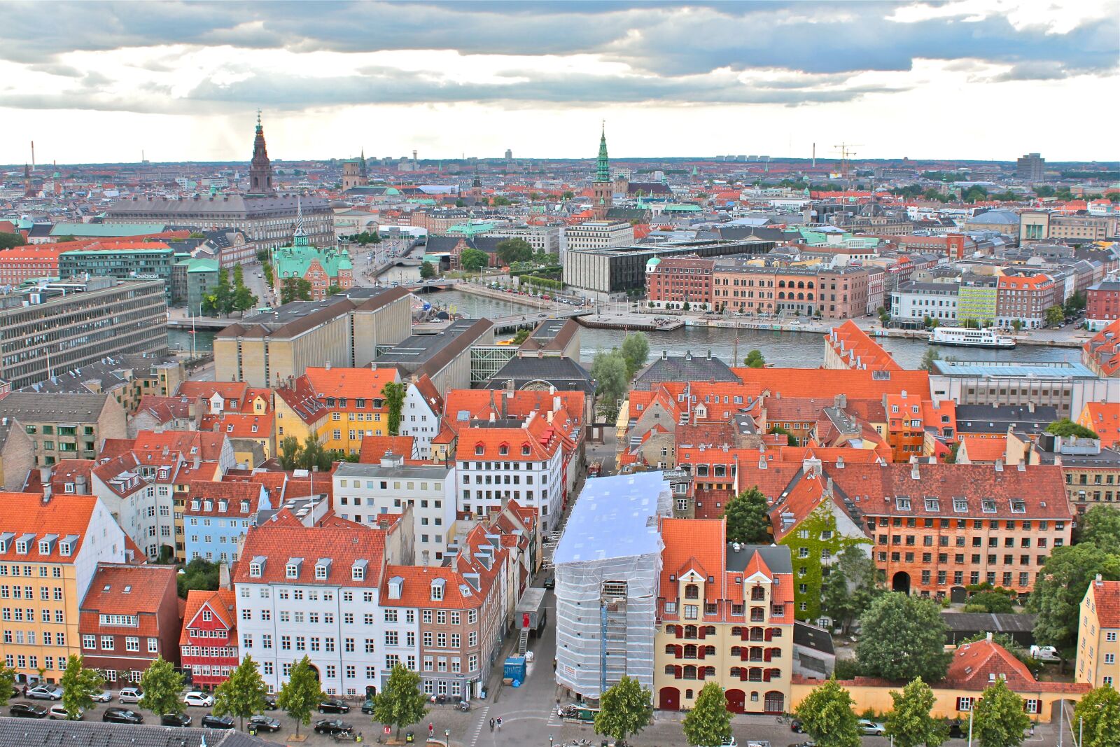 Canon EOS 600D (Rebel EOS T3i / EOS Kiss X5) sample photo. Copenhagen, denmark, architecture photography
