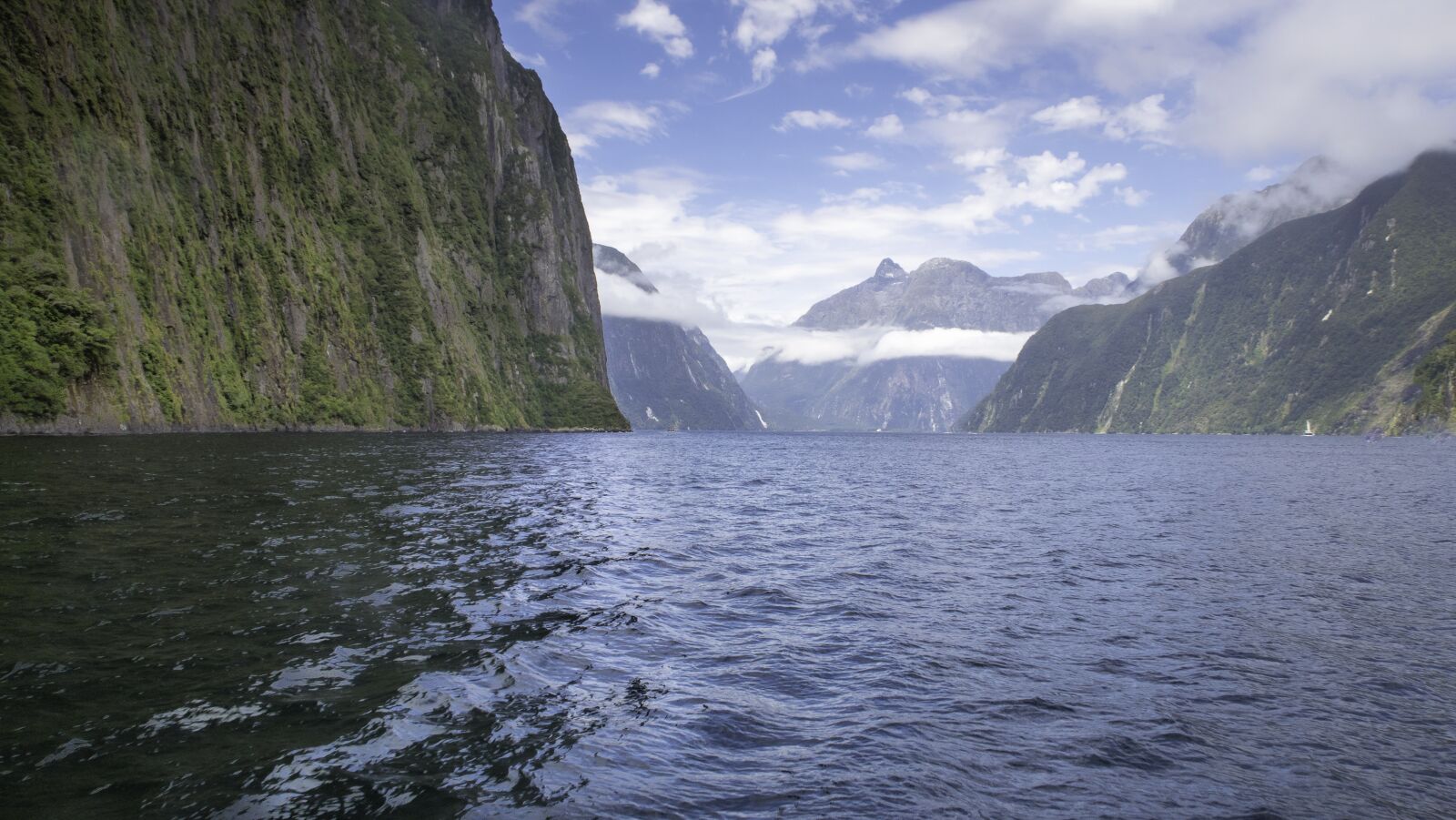 Canon PowerShot G7 X sample photo. Milford sound, new zealand photography