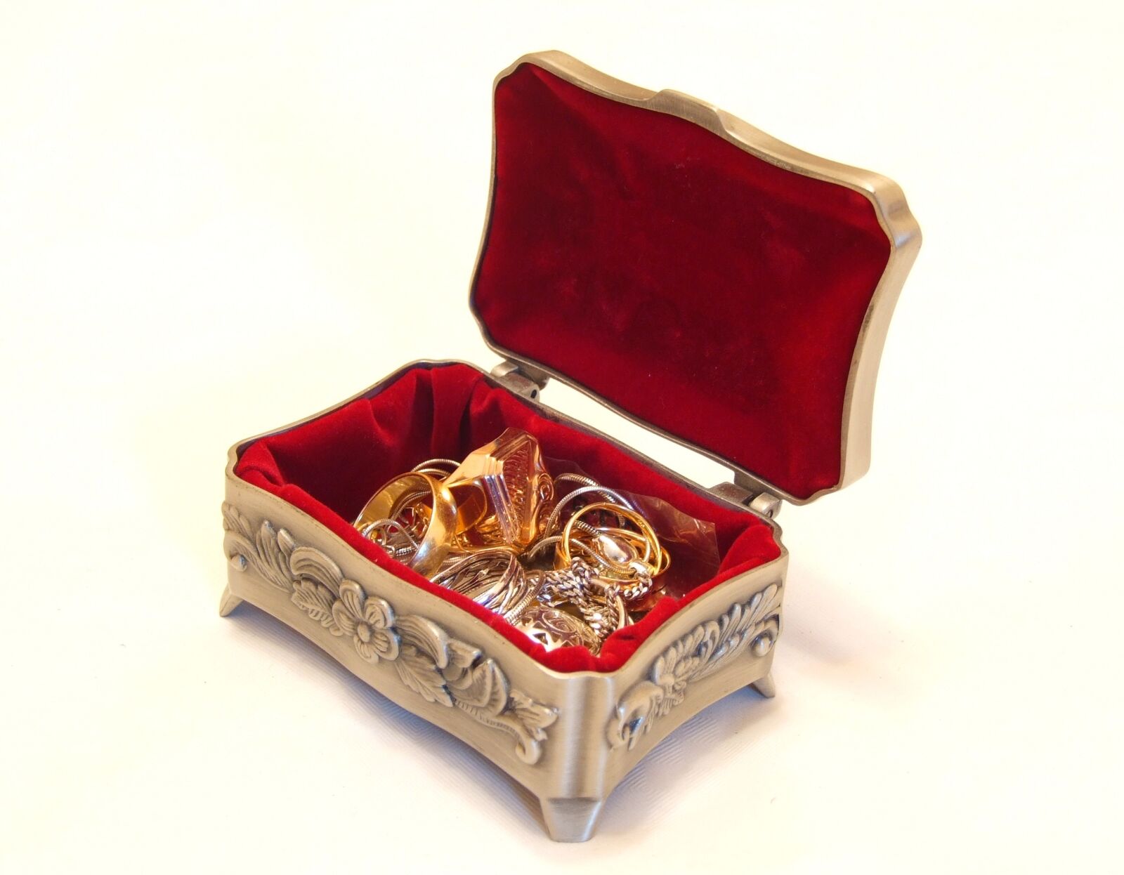 Fujifilm FinePix S6500fd sample photo. Jewellery, casket, treasure chest photography