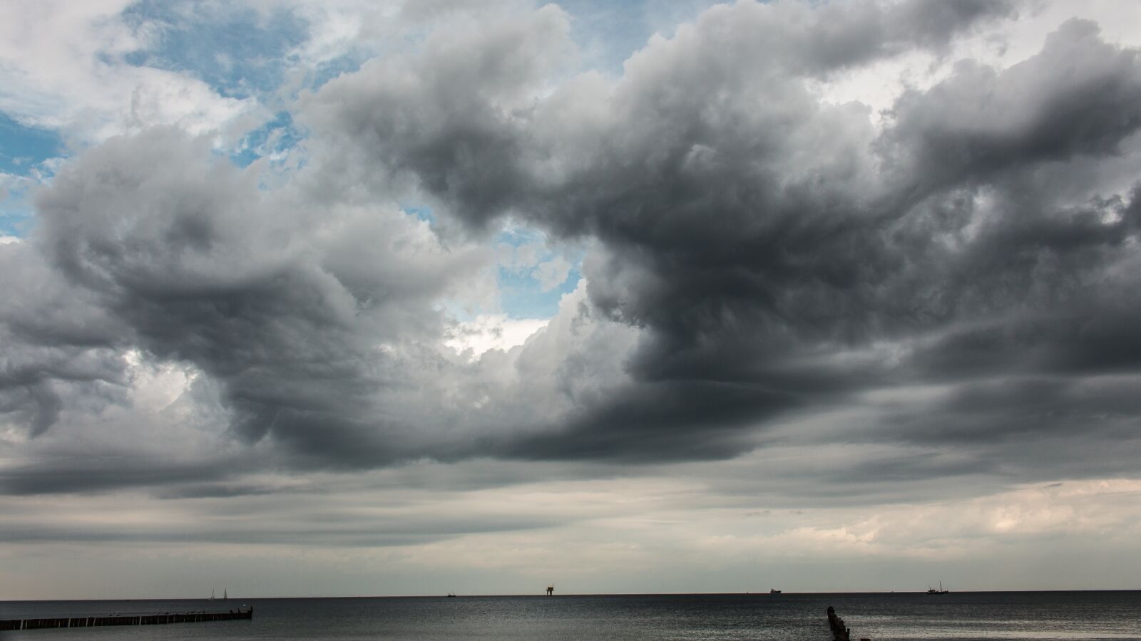 Canon EOS 700D (EOS Rebel T5i / EOS Kiss X7i) sample photo. Beach, sea, beach sea photography