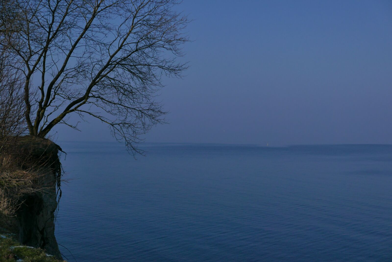 Panasonic Lumix DMC-LX100 sample photo. Blue, sea, water photography
