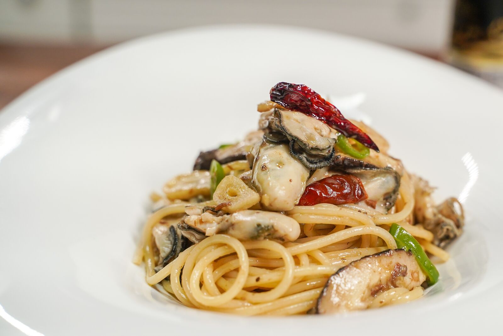 Sony a7 III + Tamron 28-75mm F2.8 Di III RXD sample photo. Oyster, pasta, anchovies photography