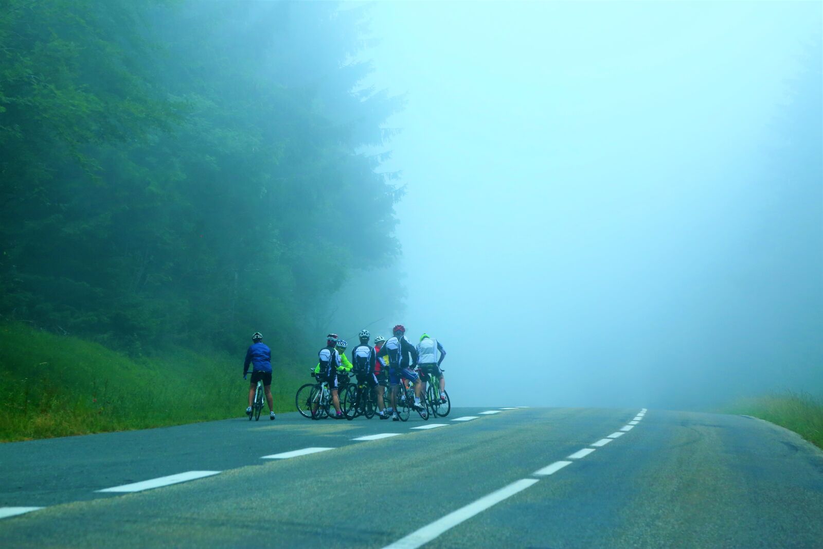 Canon EF 24-105mm F4L IS USM sample photo. Bicycle, rider, sports photography