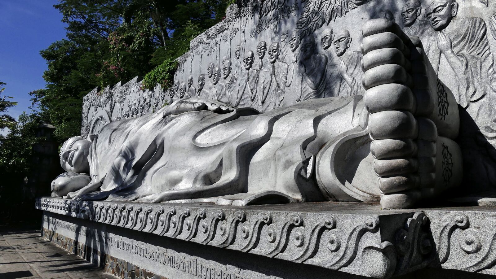 Panasonic Lumix DMC-FZ1000 sample photo. Nha trang, vietnam, buddha photography