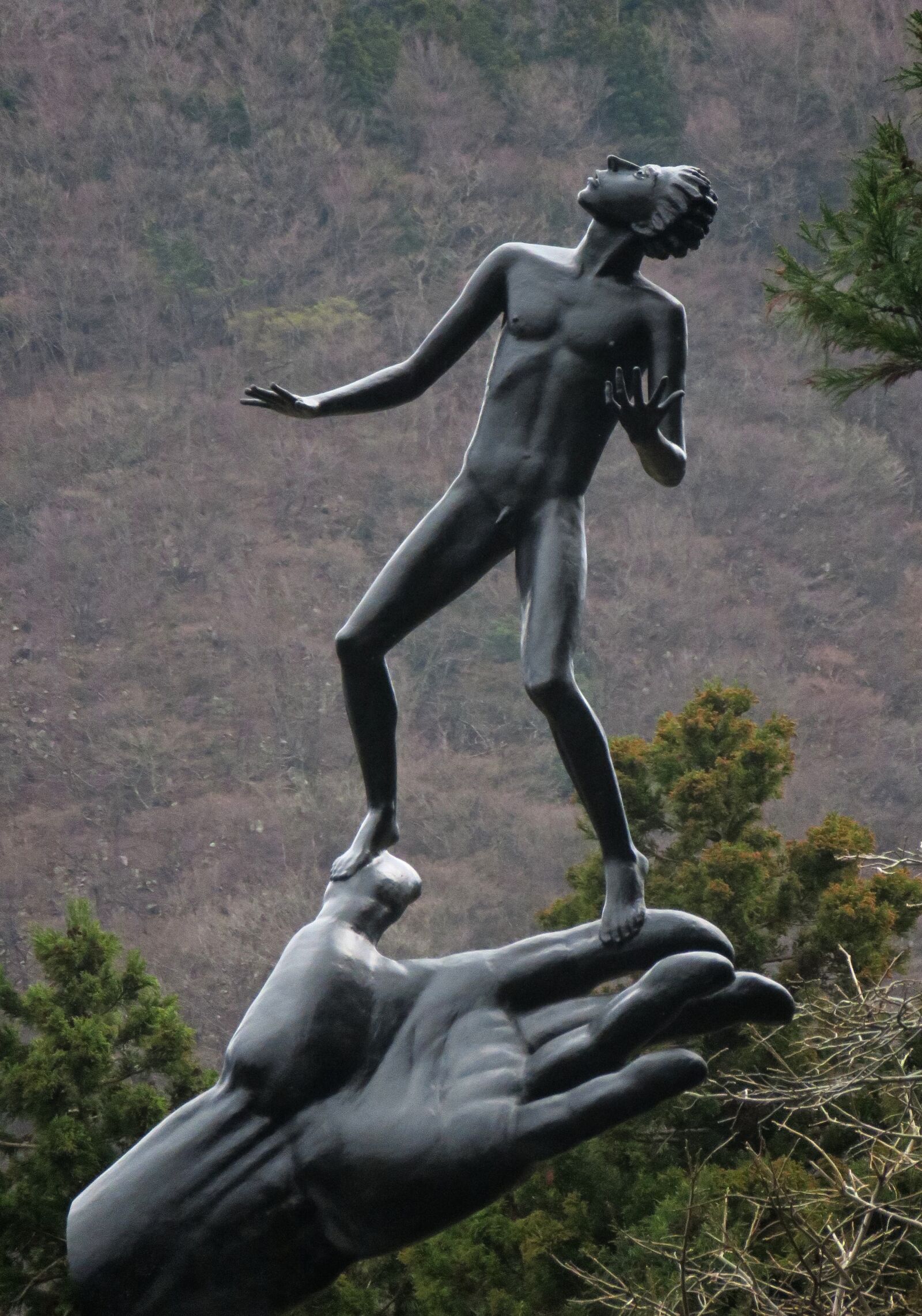 Canon PowerShot SX60 HS sample photo. Sculpture, hakone, japan photography