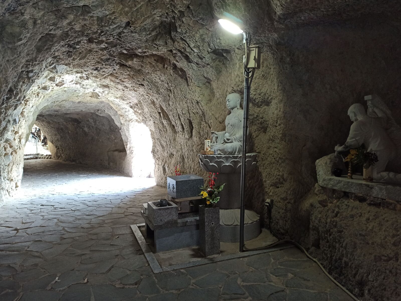 Xiaomi Redmi Note 8 Pro sample photo. Budda, cave, statue photography