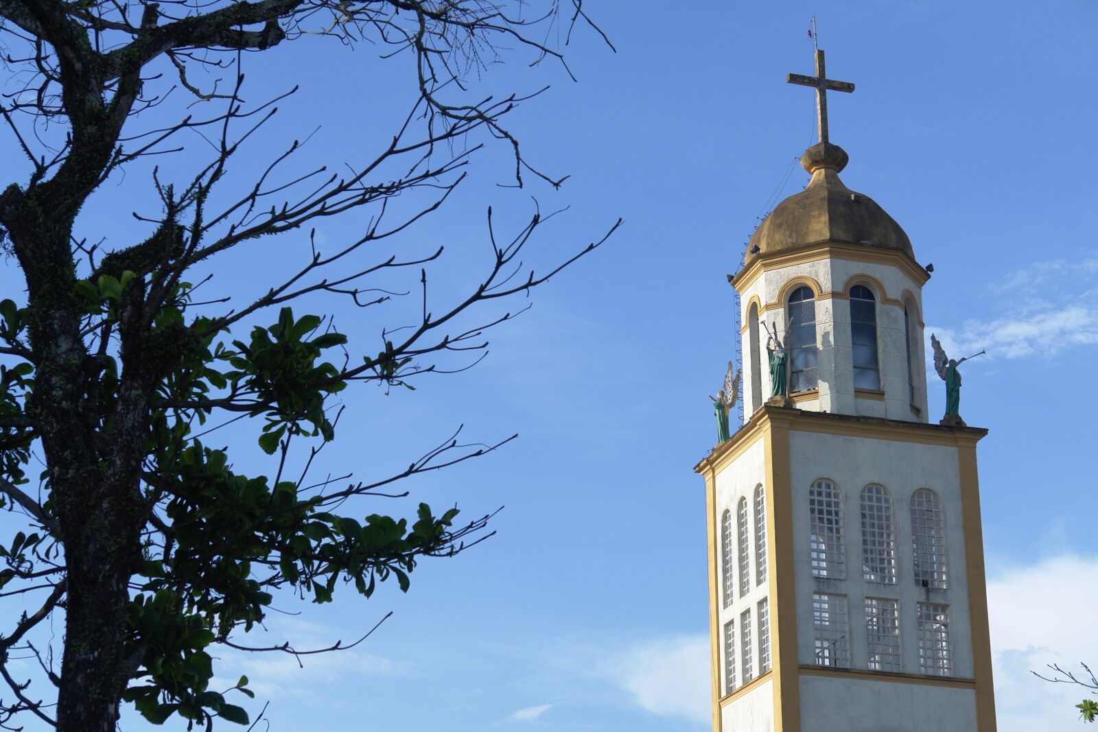 Sony DSC-R1 sample photo. Church, religion, god photography