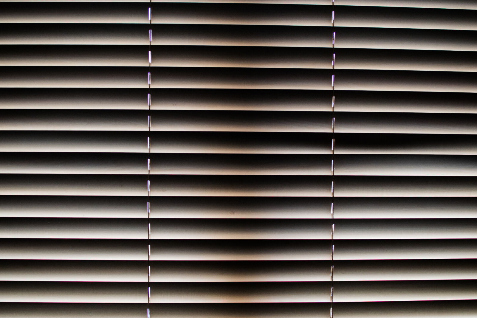 Nikon D5300 + Nikon AF-S DX Nikkor 35mm F1.8G sample photo. White, window, blinds photography
