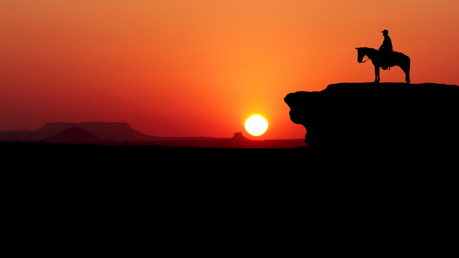Panasonic Lumix DMC-FZ200 sample photo. Sunset, cow boy, horse photography