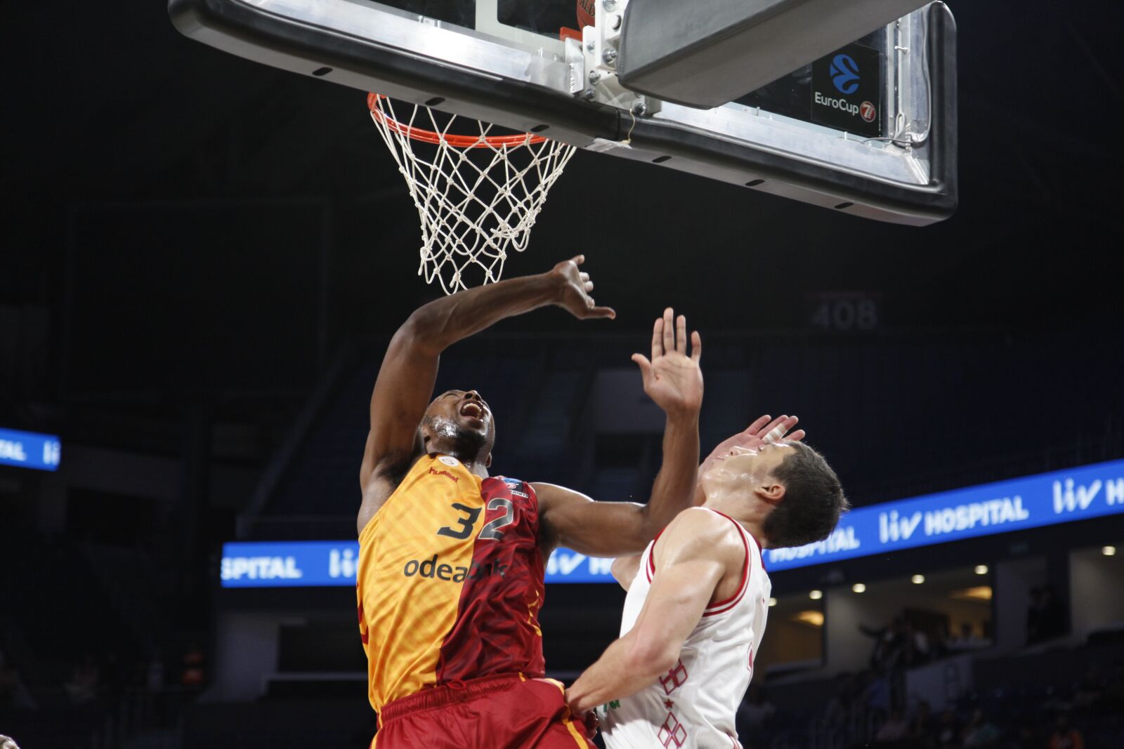Canon EOS 5D Mark II sample photo. Galatasaray, eurocup, bayern photography