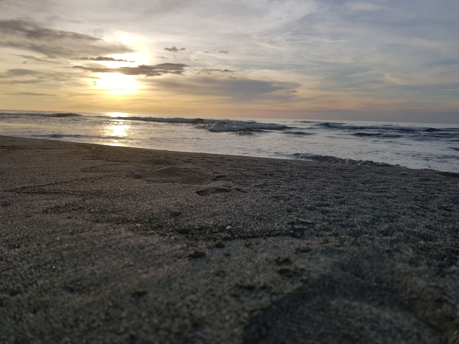 Samsung Galaxy S8 sample photo. Sunset, beach, sand photography