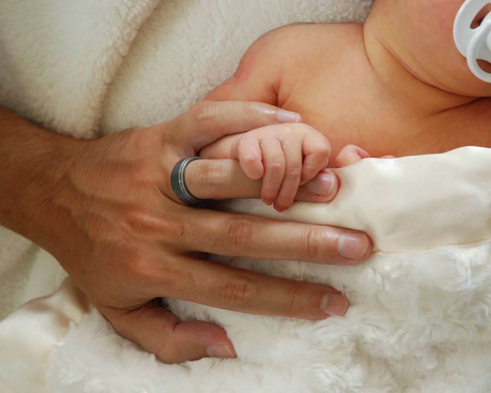 Nikon D80 sample photo. Skin, care, hand photography