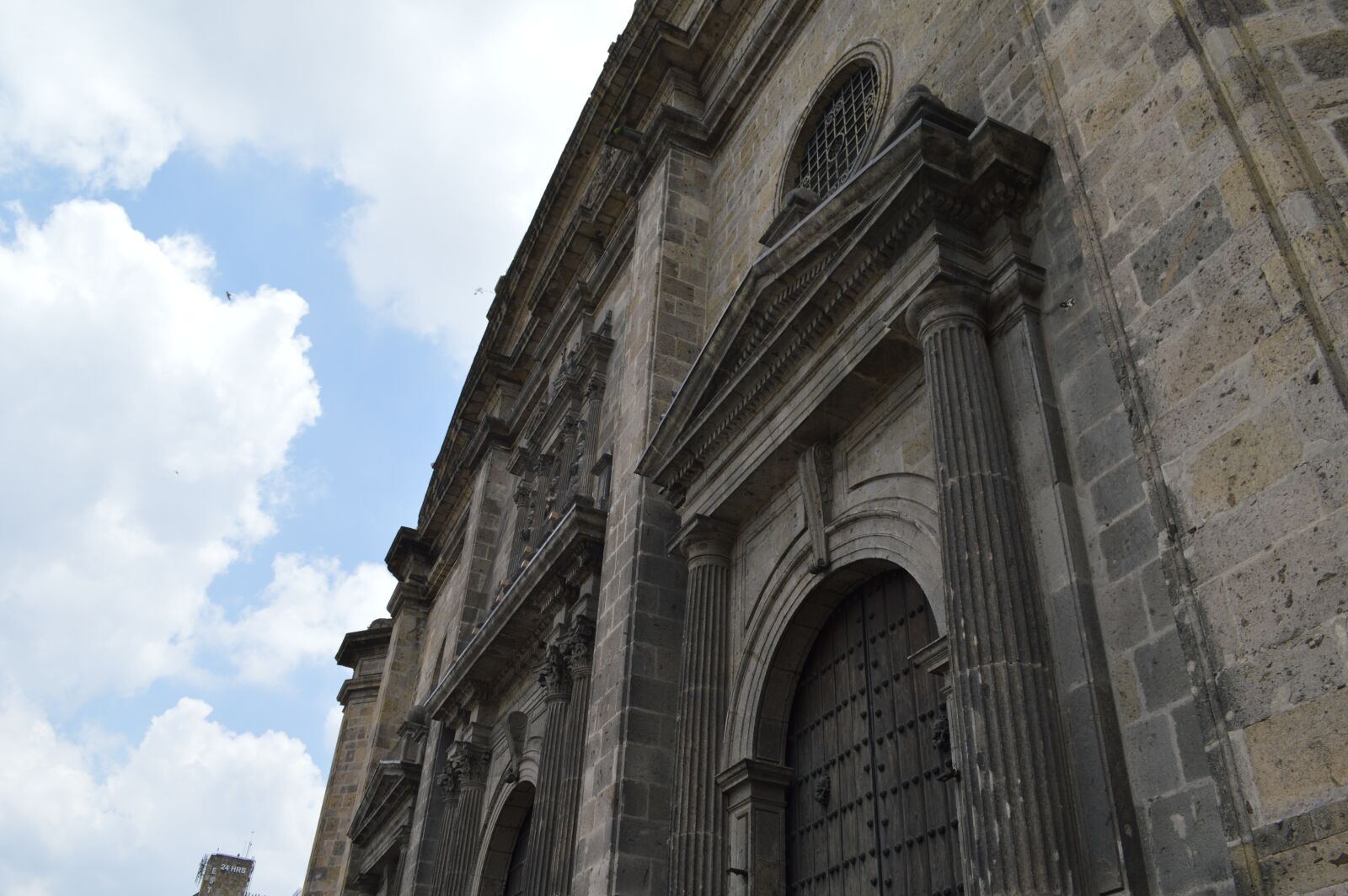 Nikon D3200 sample photo. Sky, architectural, museum photography