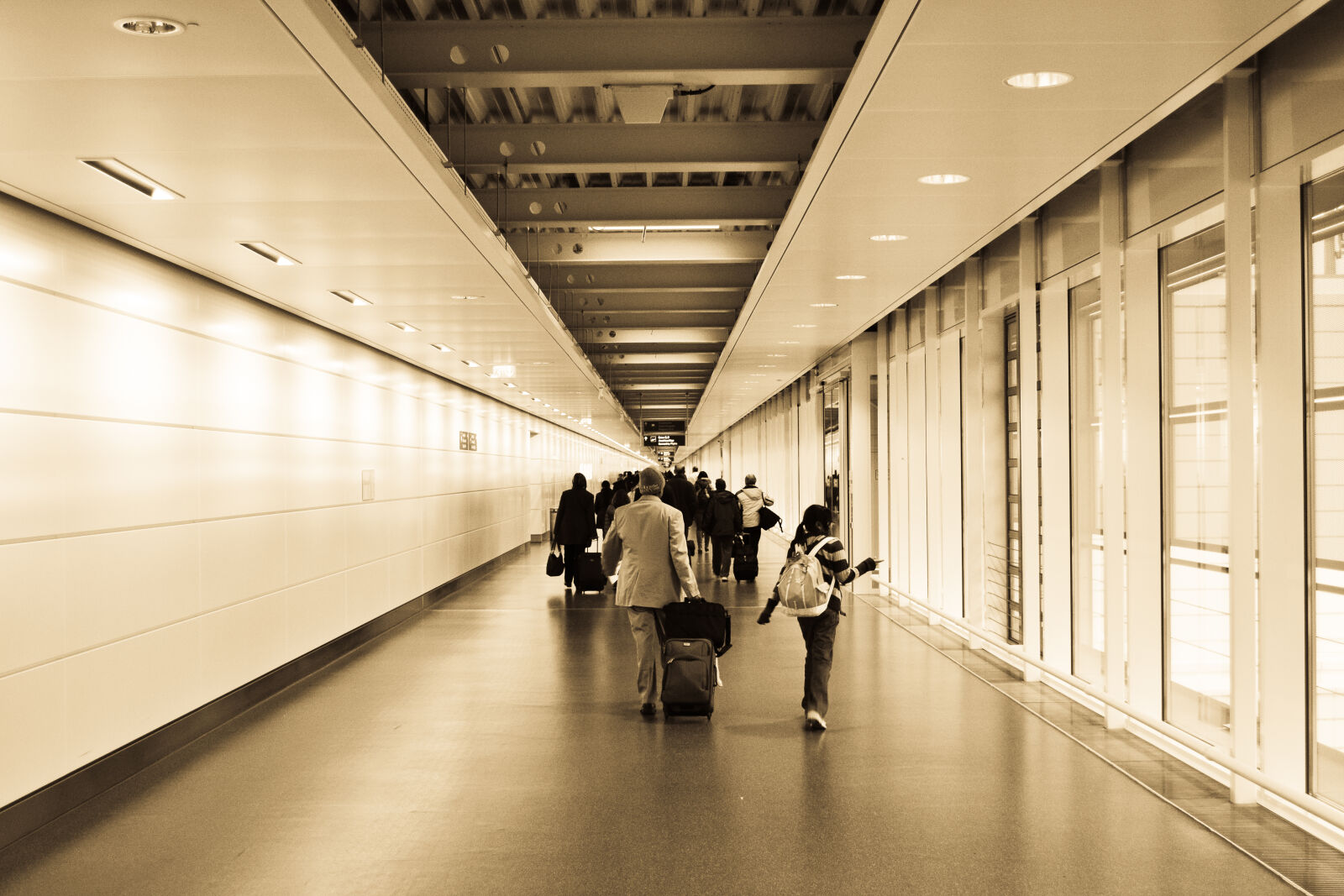 Nikon D3100 sample photo. Vacation, travelling, architecture, airport photography
